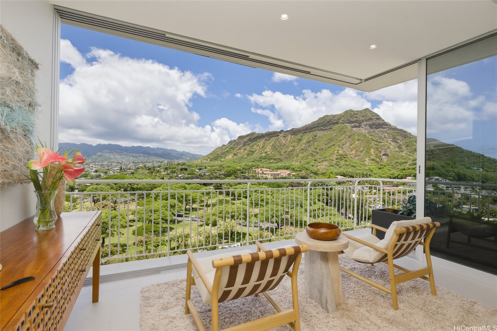 2969 Kalakaua Avenue 1201