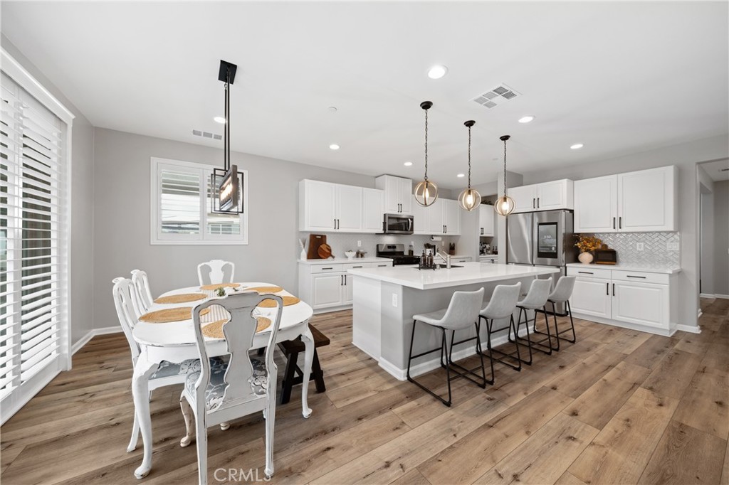 36219 Sunset Ridge Court