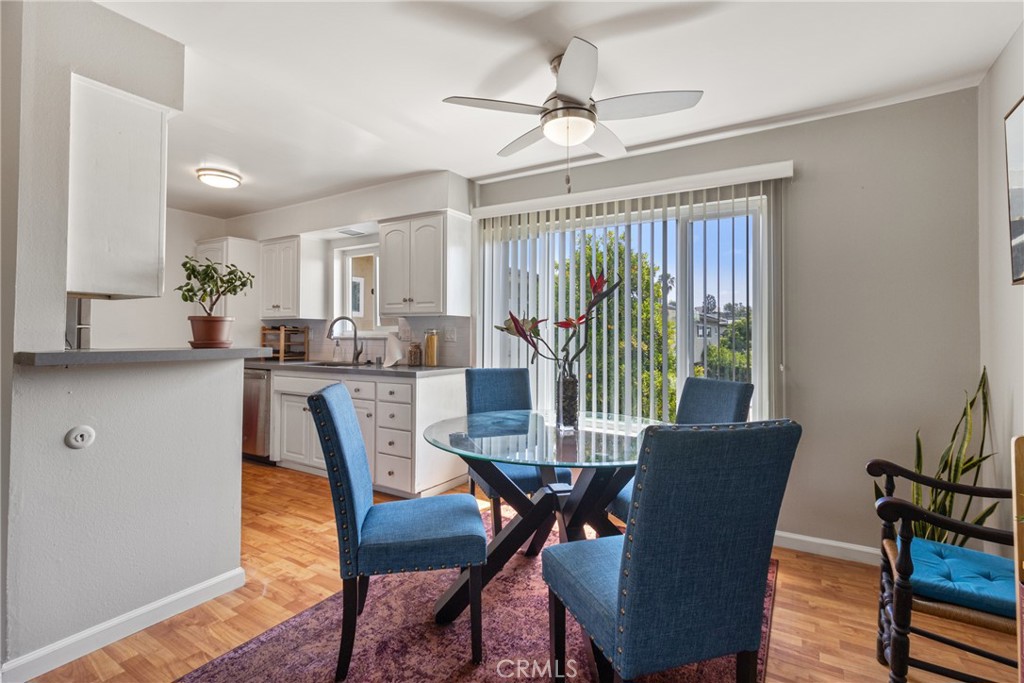 11138 Aqua Vista Street 30