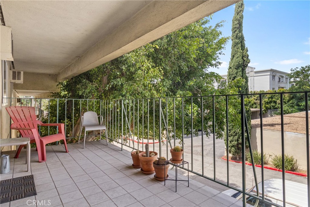 11138 Aqua Vista Street 30