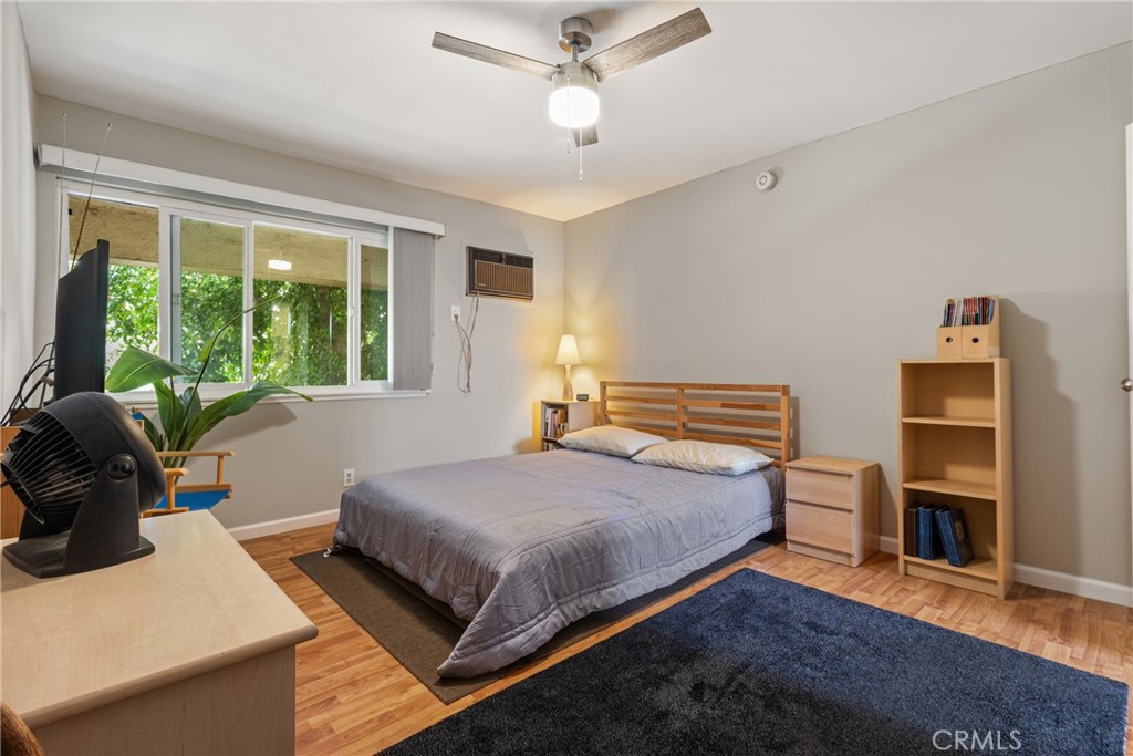 11138 Aqua Vista Street 30