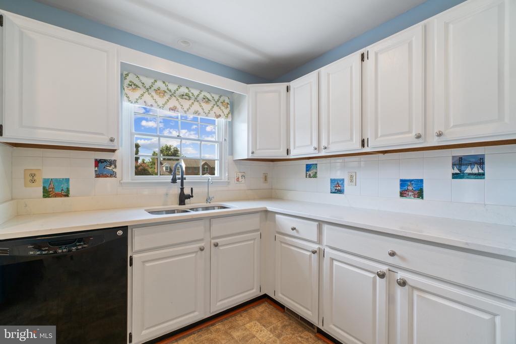5 POPLAR POINT ROAD