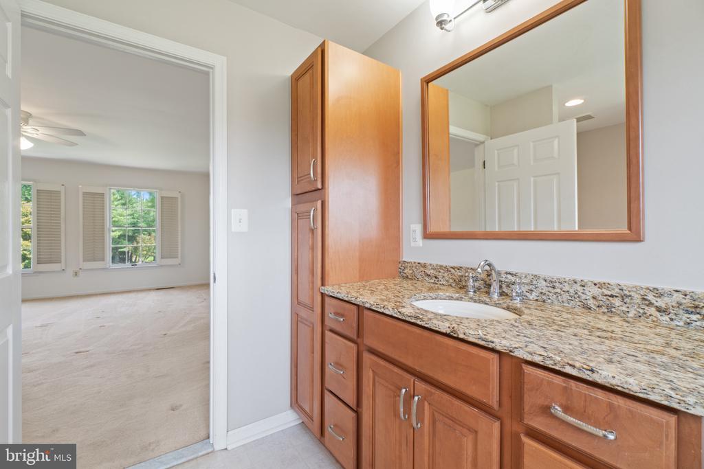 5 POPLAR POINT ROAD