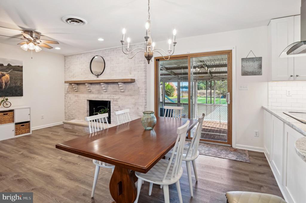 4719 WOODFIELD ROAD