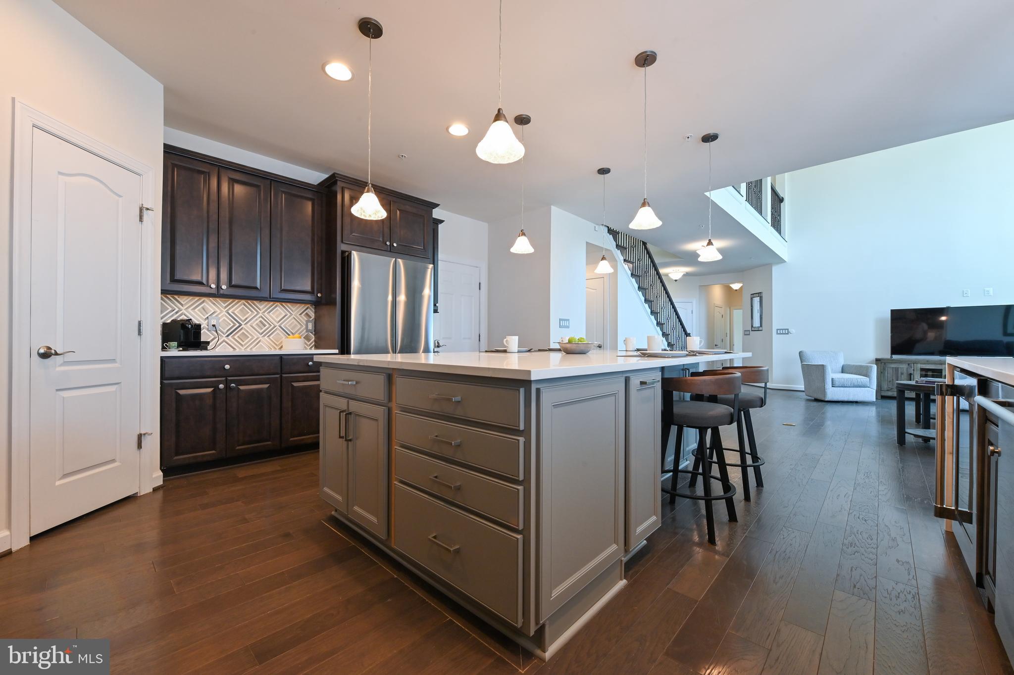 3419 POCAHONTAS DRIVE