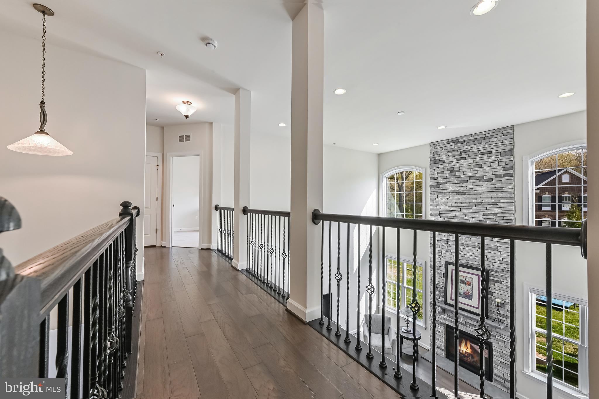 3419 POCAHONTAS DRIVE