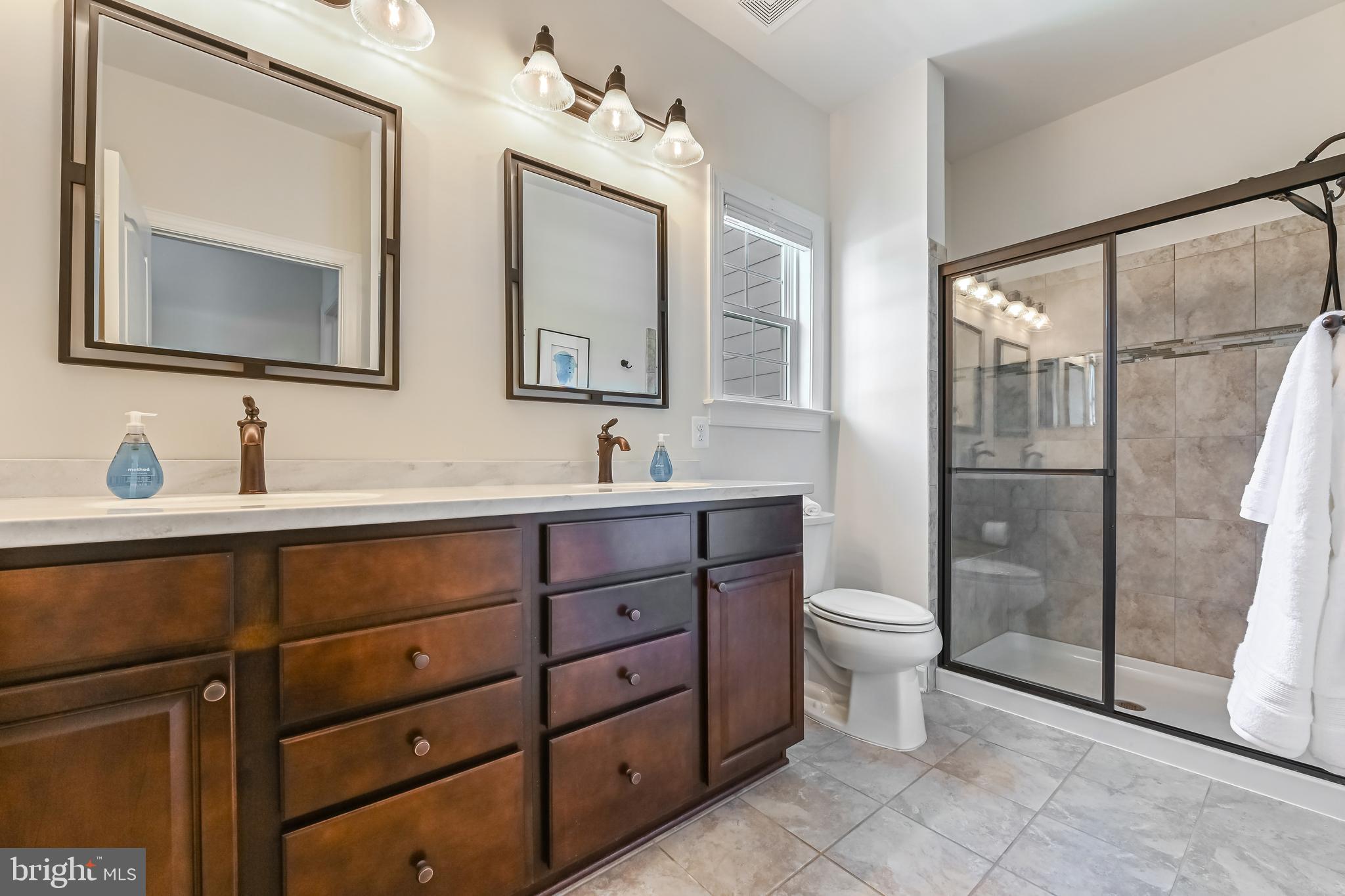 3419 POCAHONTAS DRIVE