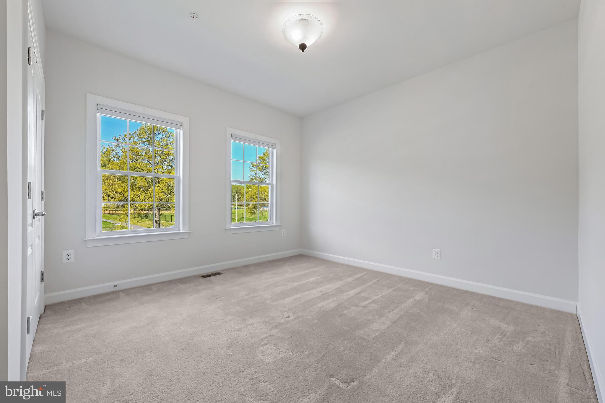 3419 POCAHONTAS DRIVE