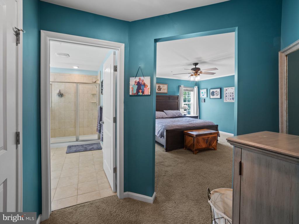 1422 SILVER OAK LANE