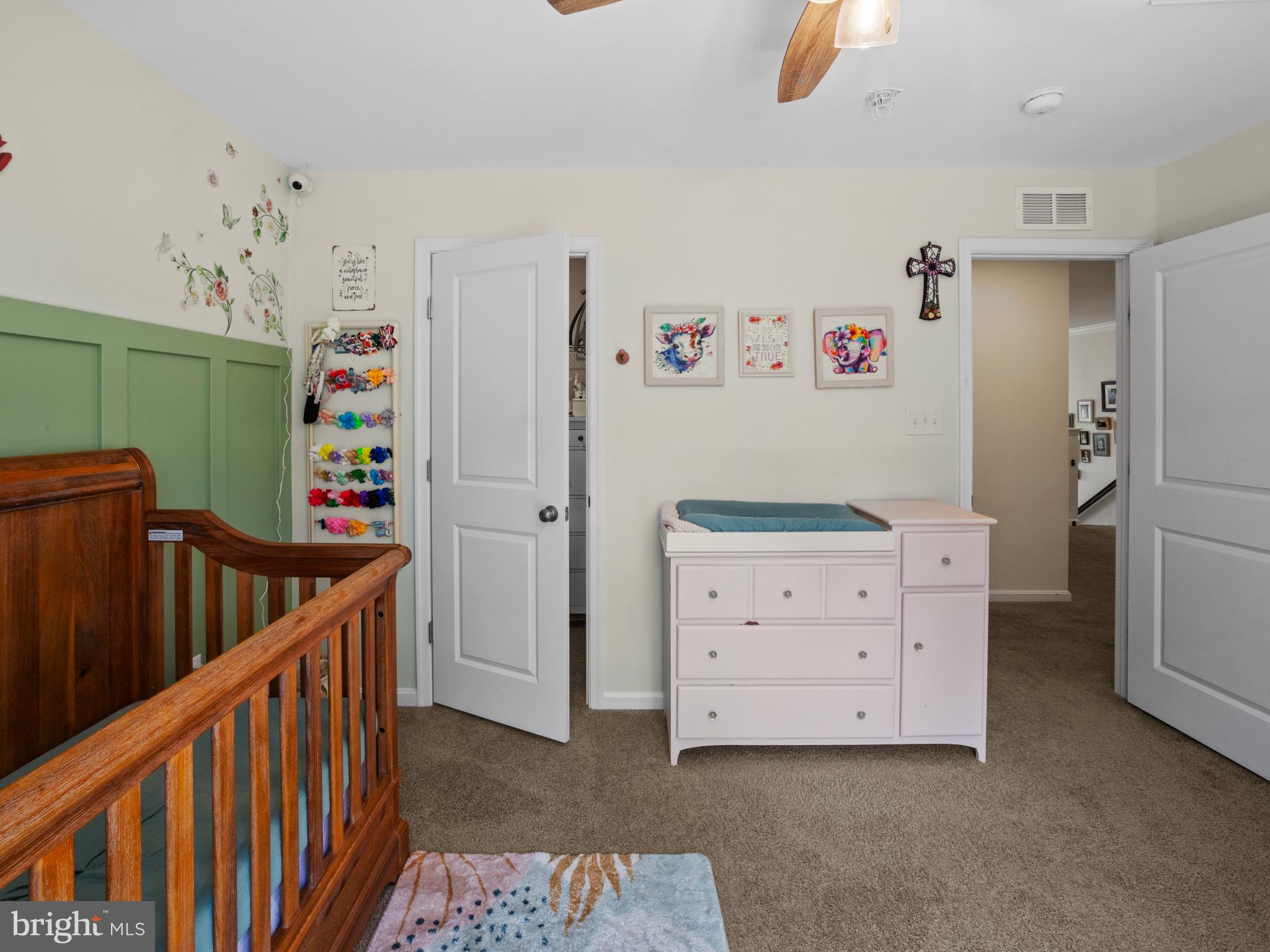 1422 SILVER OAK LANE