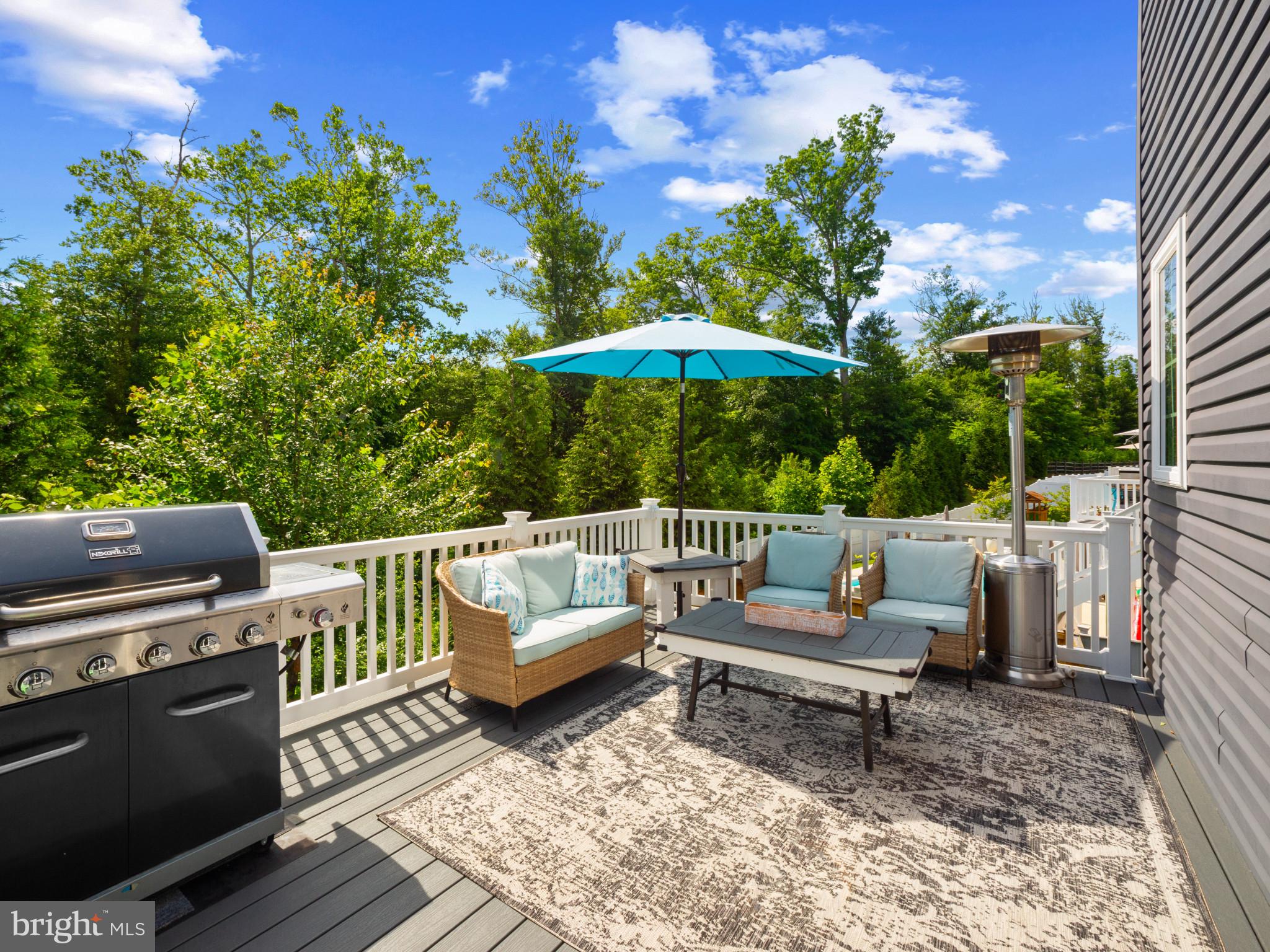 1422 SILVER OAK LANE