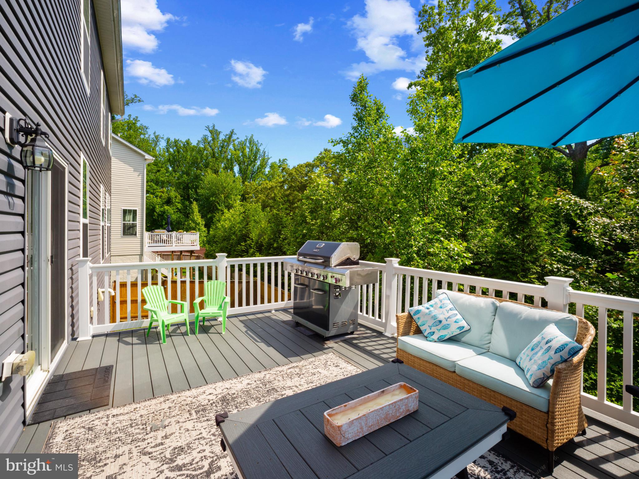 1422 SILVER OAK LANE