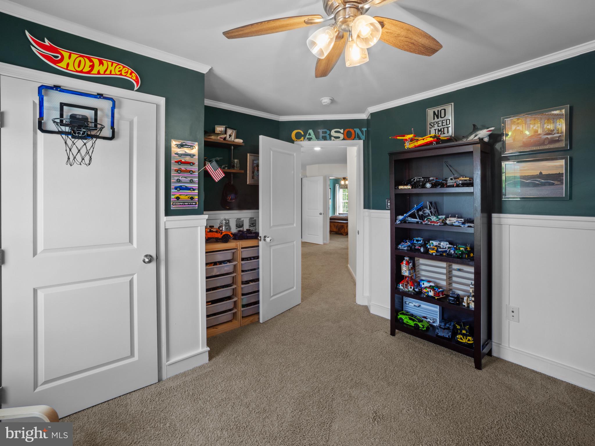 1422 SILVER OAK LANE