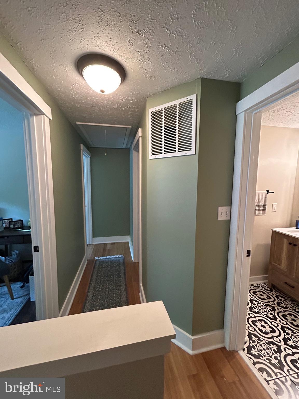 1315 OLD PINE COURT