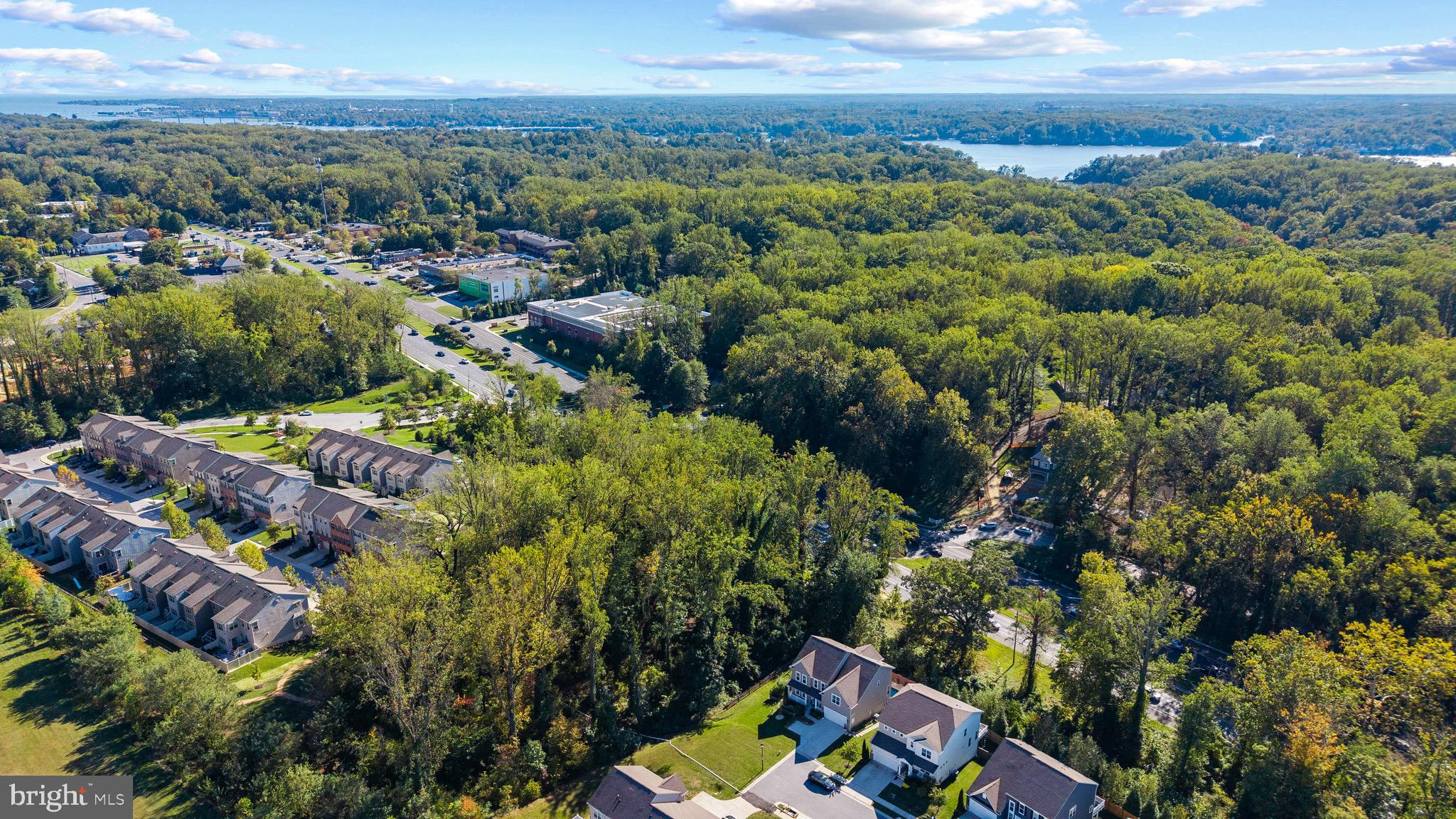 1426 SILVER OAK LANE