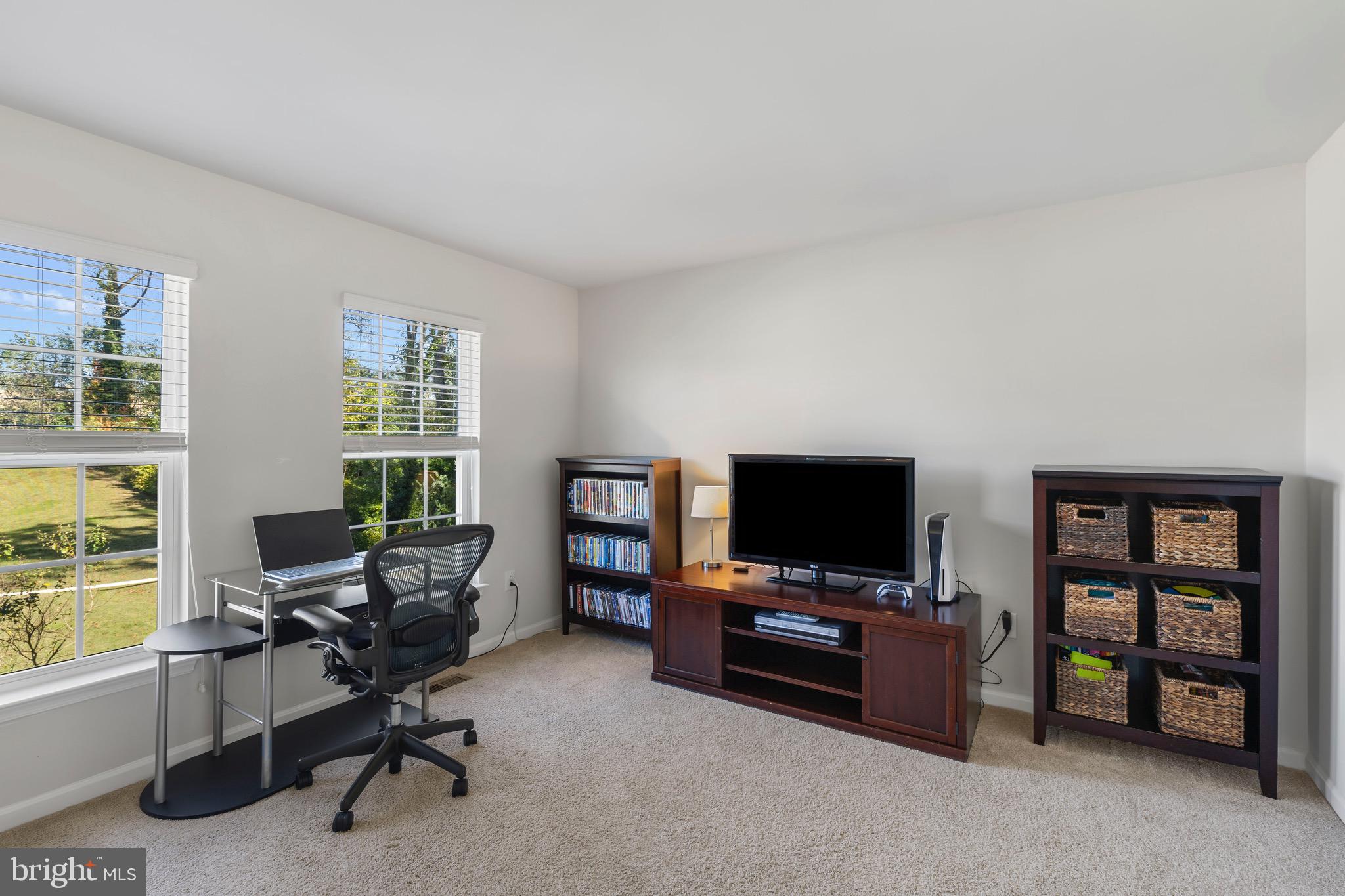 1426 SILVER OAK LANE