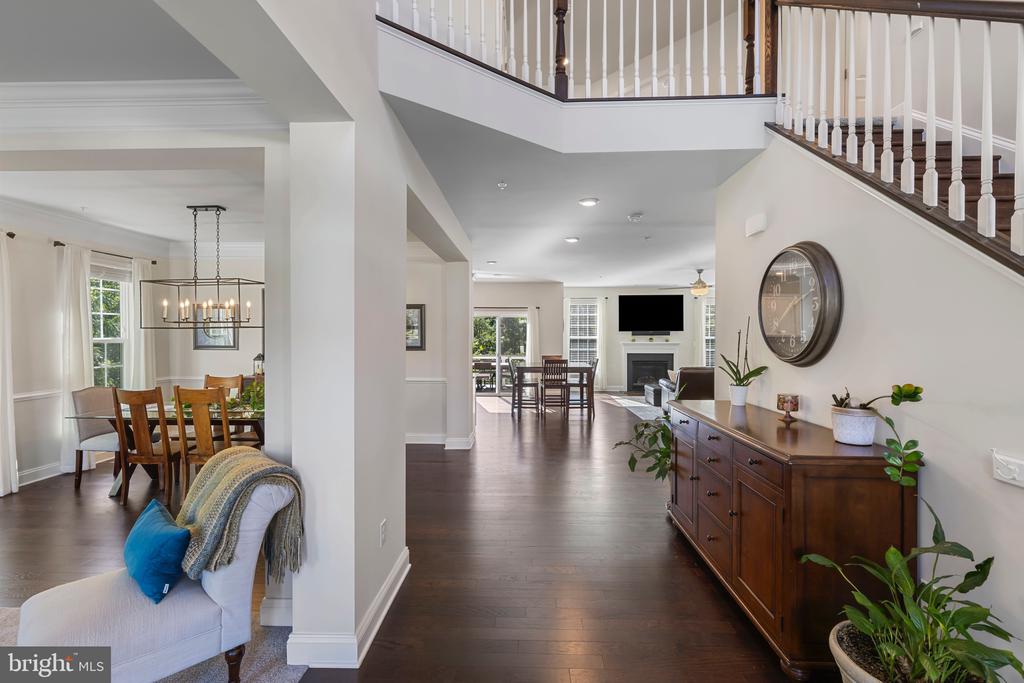 1426 SILVER OAK LANE