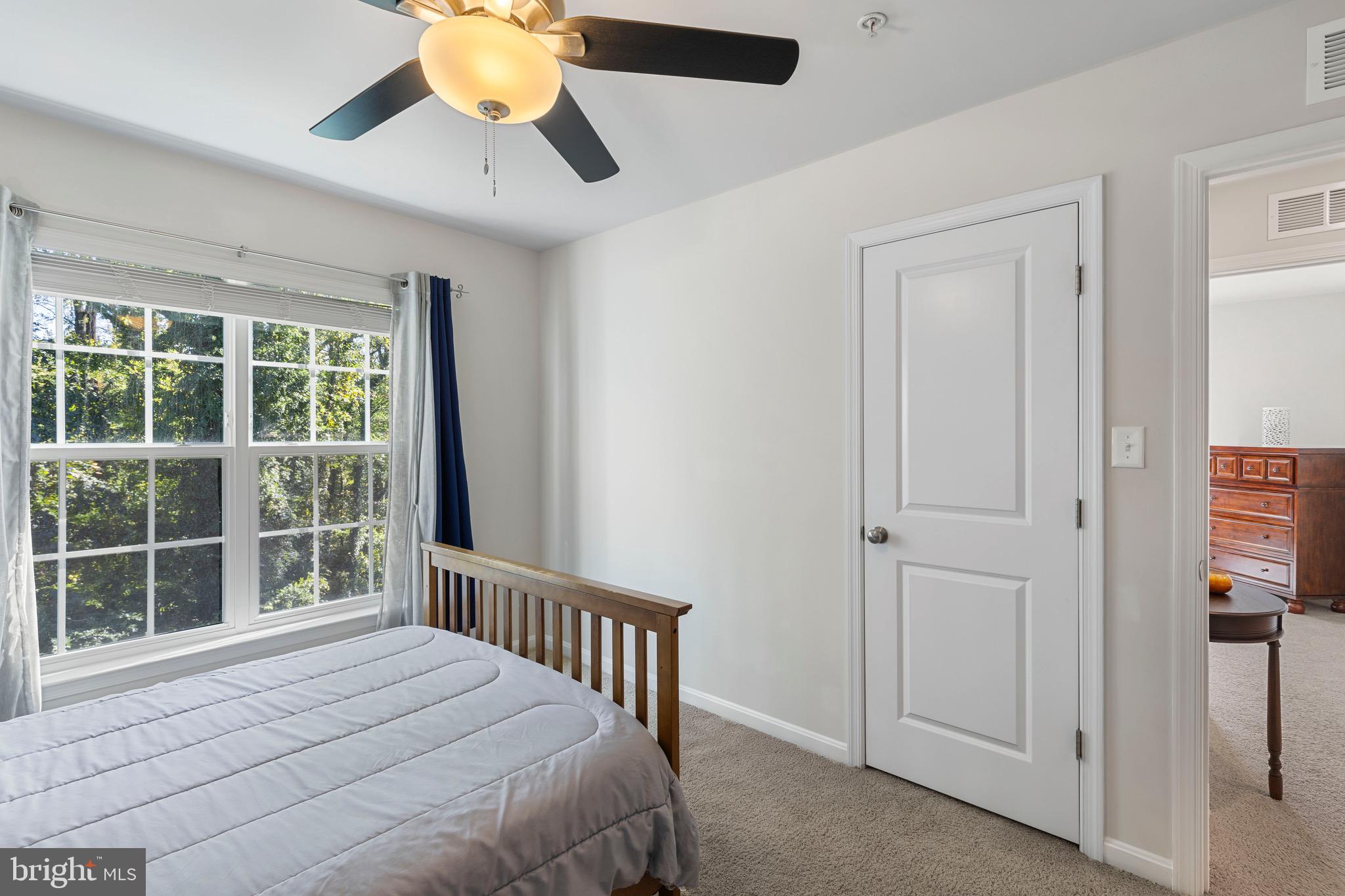 1426 SILVER OAK LANE