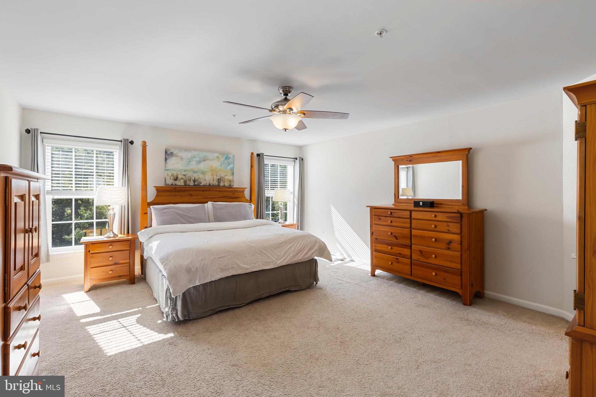 1426 SILVER OAK LANE