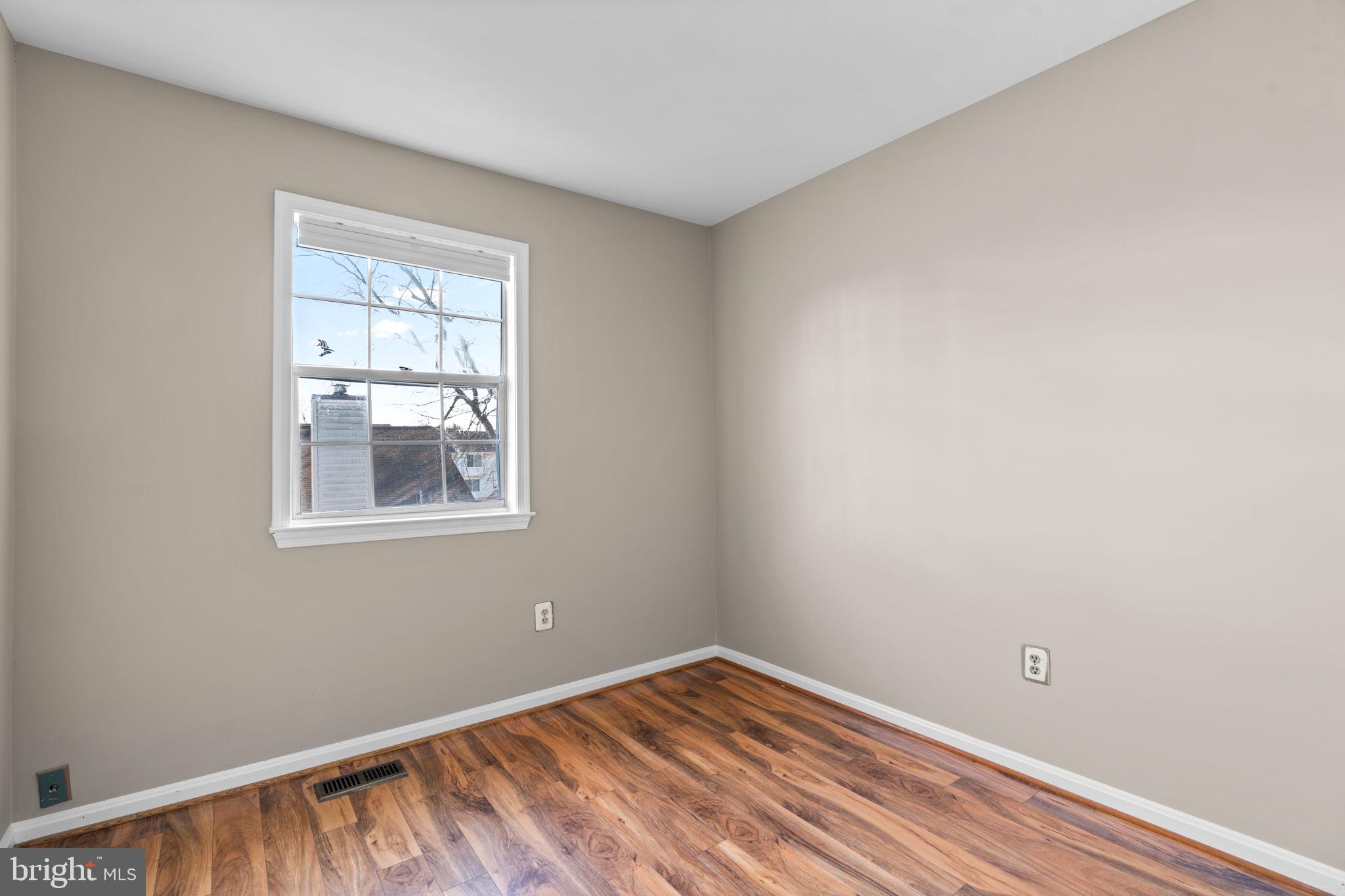 1705 HART COURT