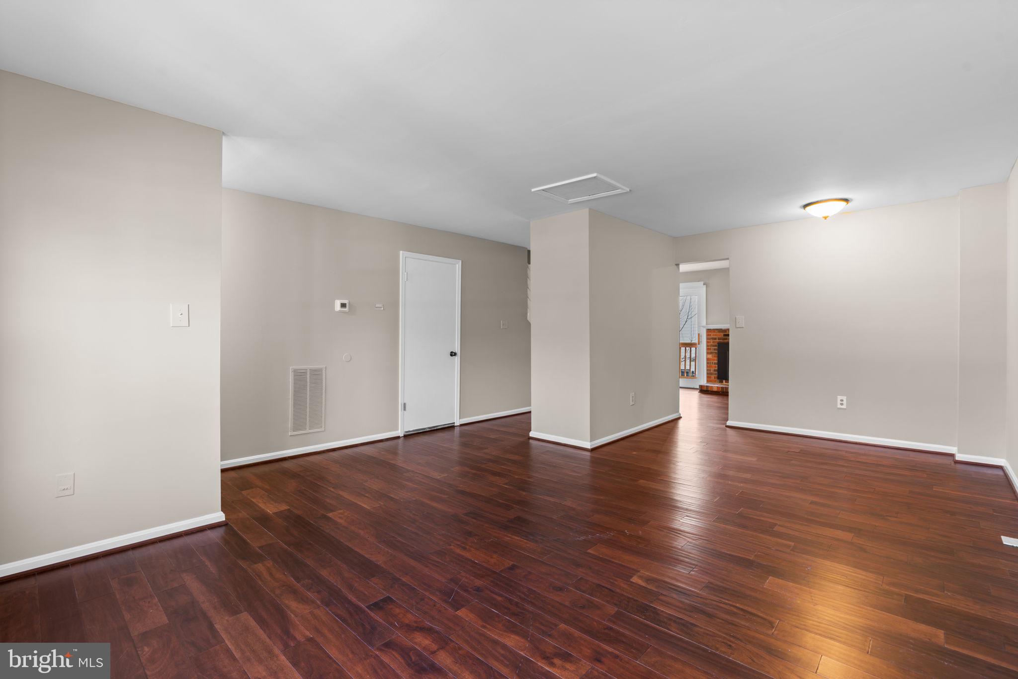 1705 HART COURT