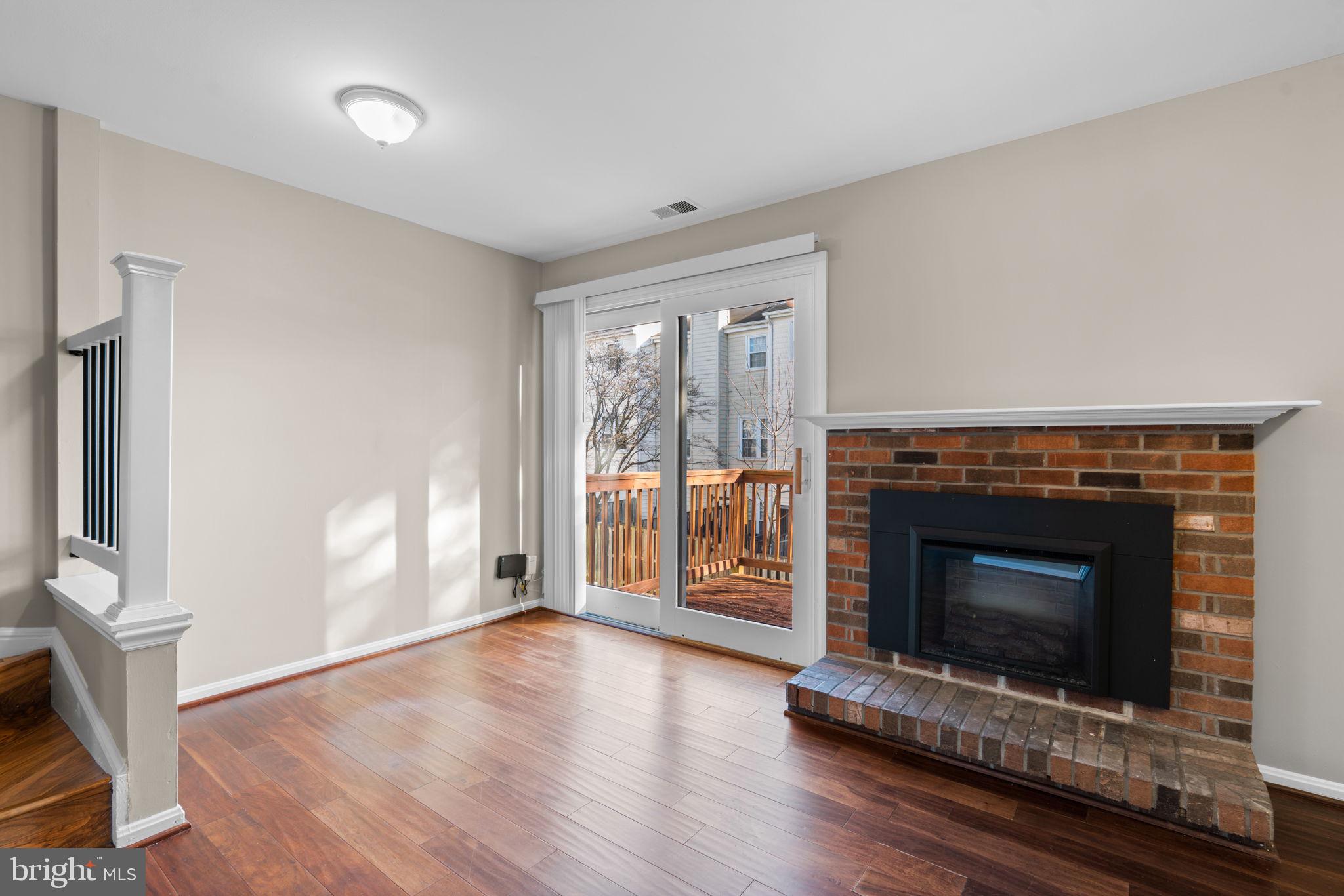 1705 HART COURT
