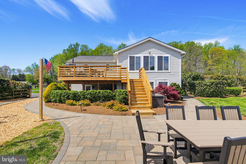 3229 BEARDS POINT ROAD