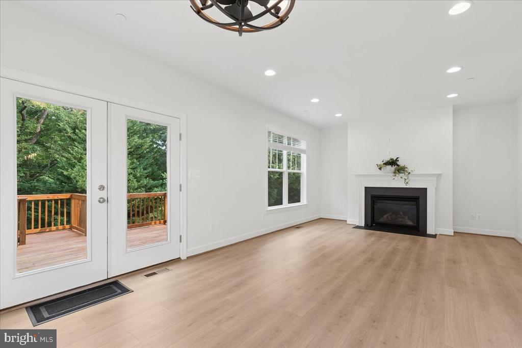 603 OVERHILL DRIVE