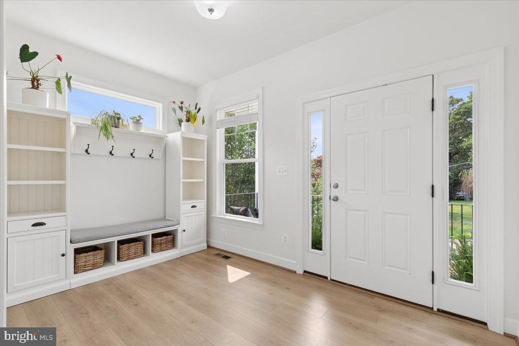 603 OVERHILL DRIVE
