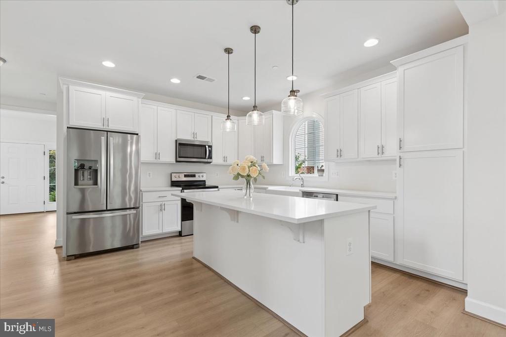 603 OVERHILL DRIVE