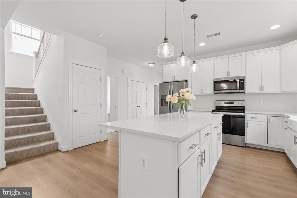 603 OVERHILL DRIVE