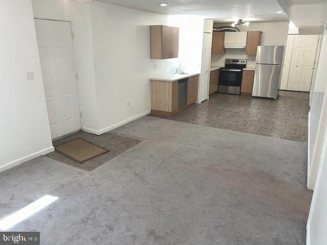 103 KENWOOD AVENUE