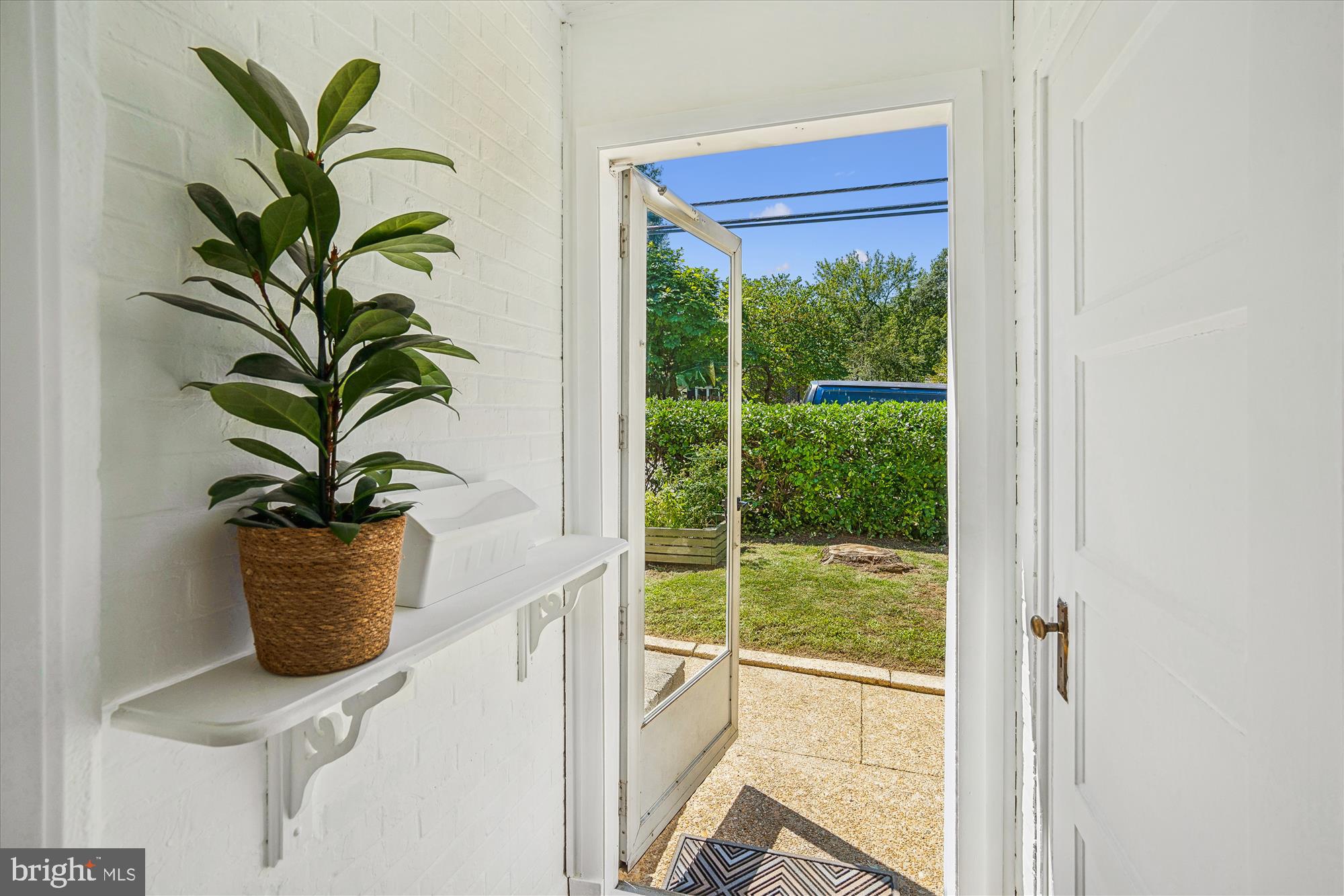 3 GARDENWAY D