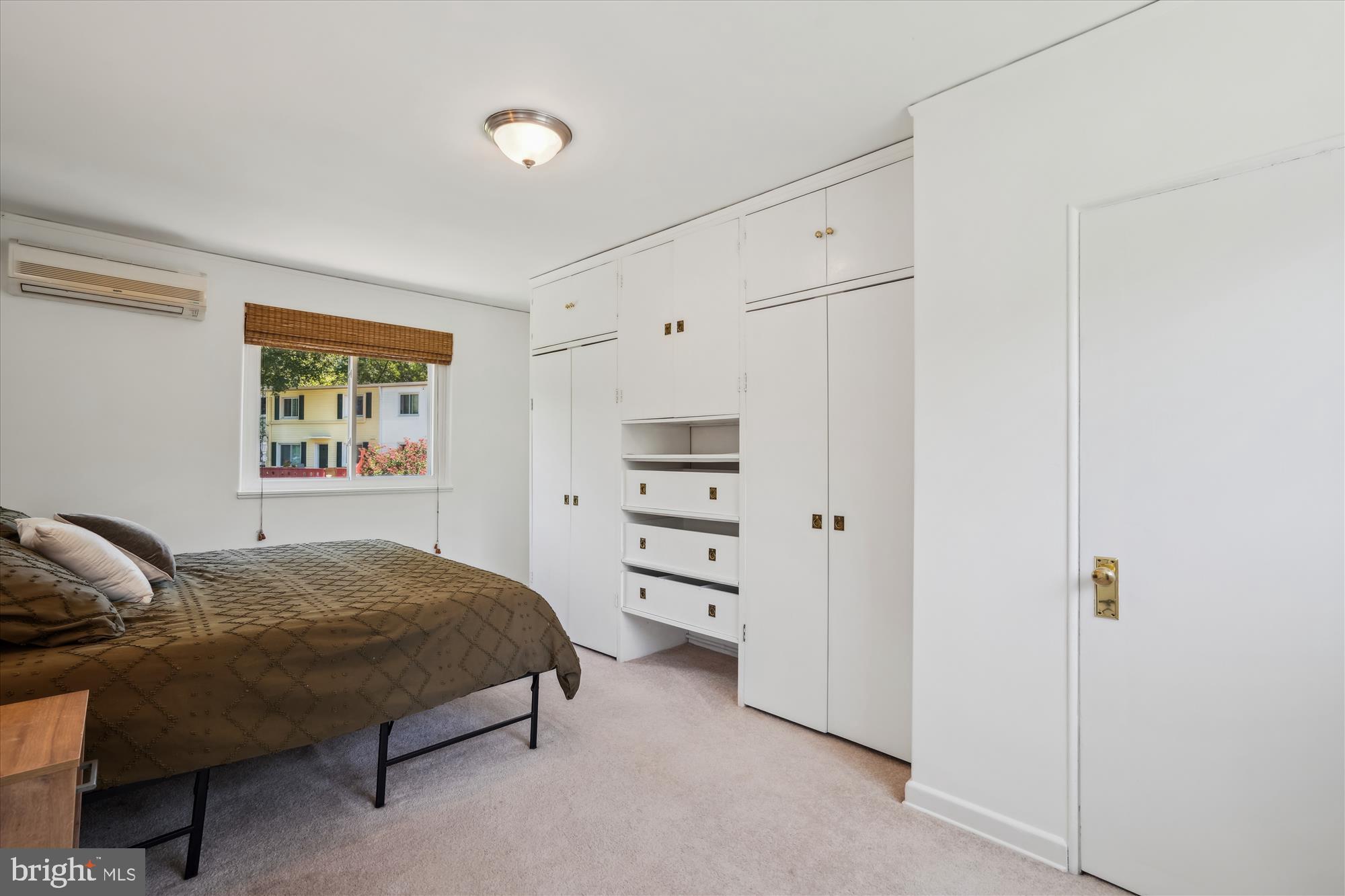 3 GARDENWAY D