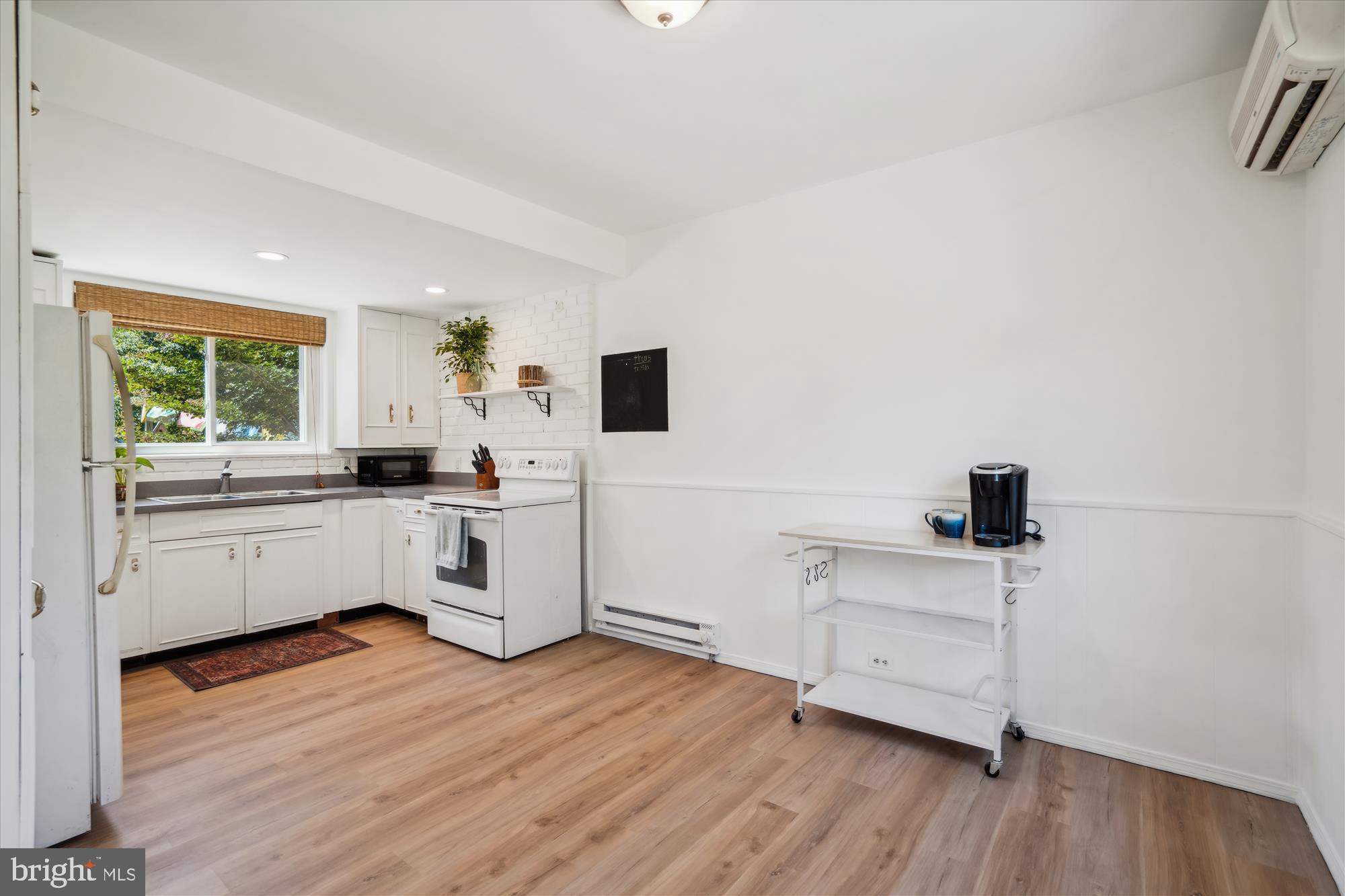 3 GARDENWAY D