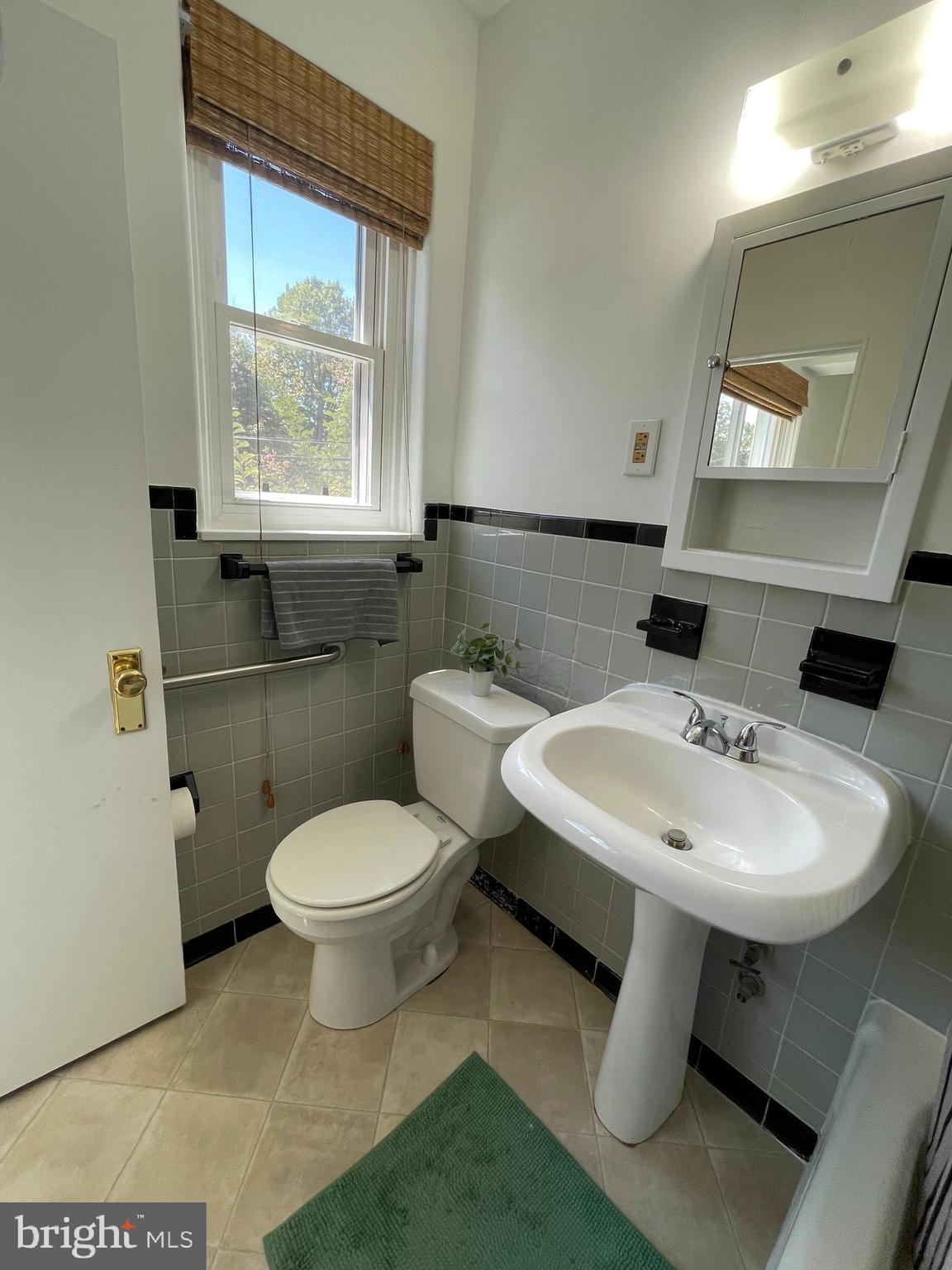 3 GARDENWAY D