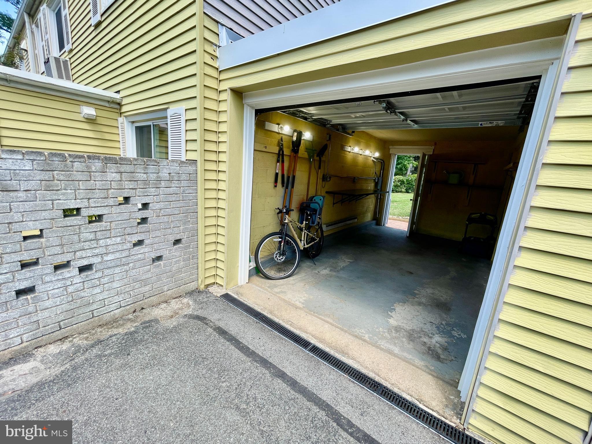 3 GARDENWAY D