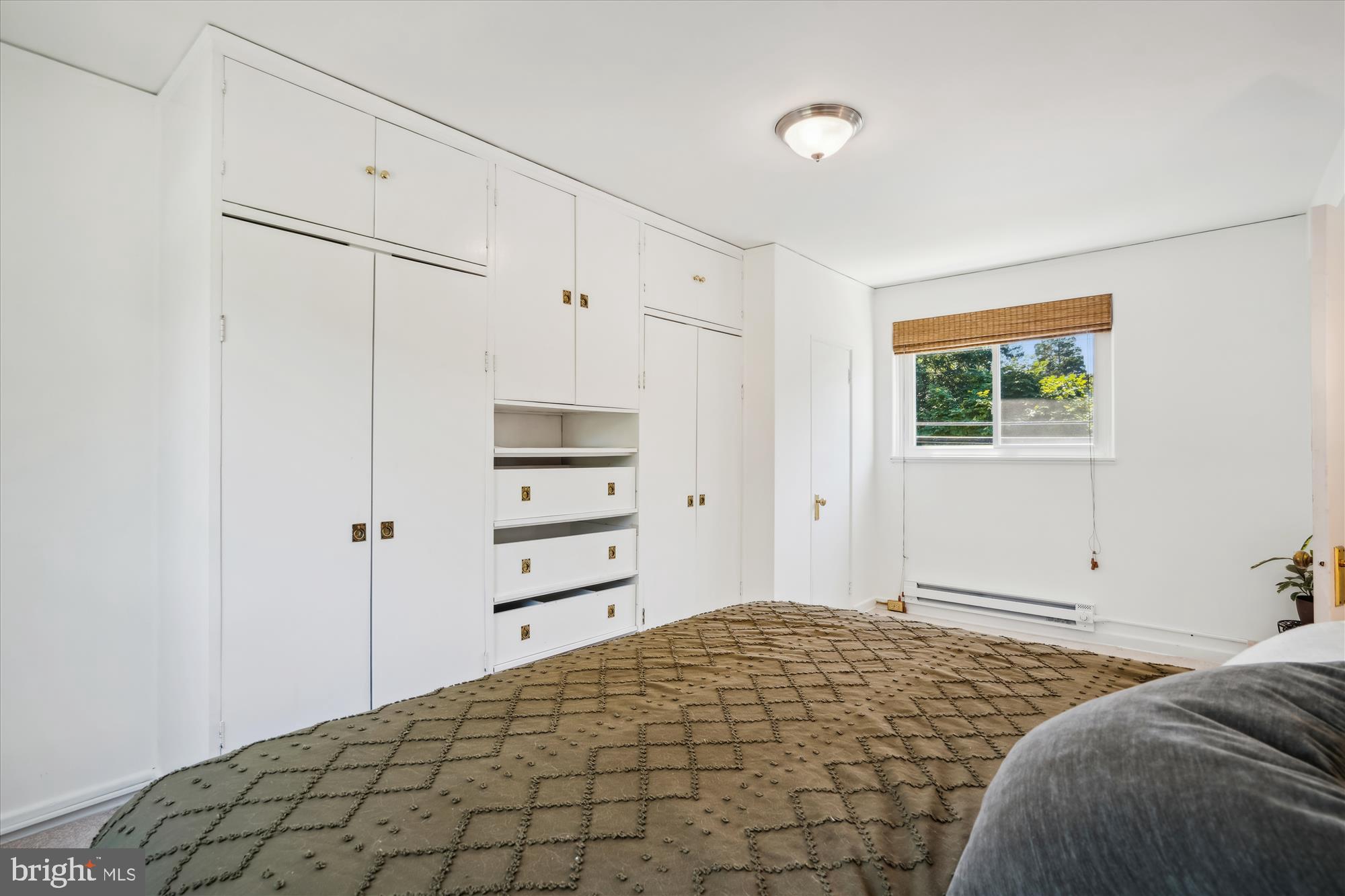 3 GARDENWAY D
