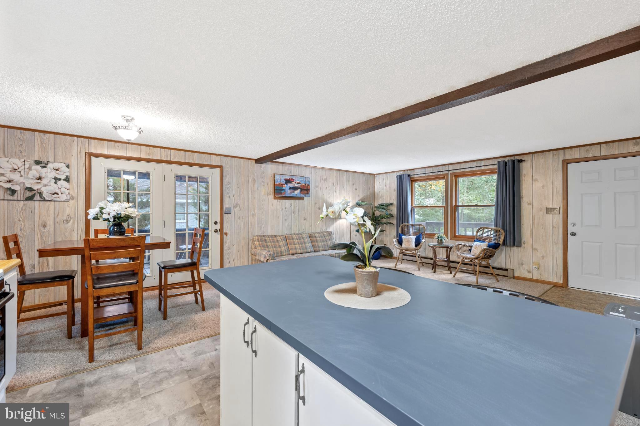 22 CRESTHAVEN DRIVE