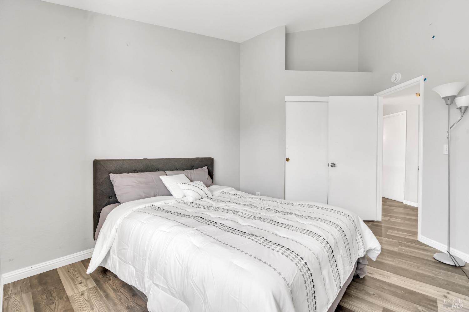 108 Crownpointe Drive