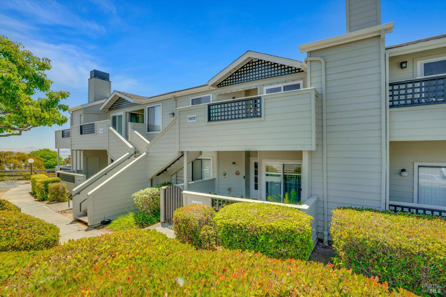 1201 Glen Cove Parkway Unit: #1609