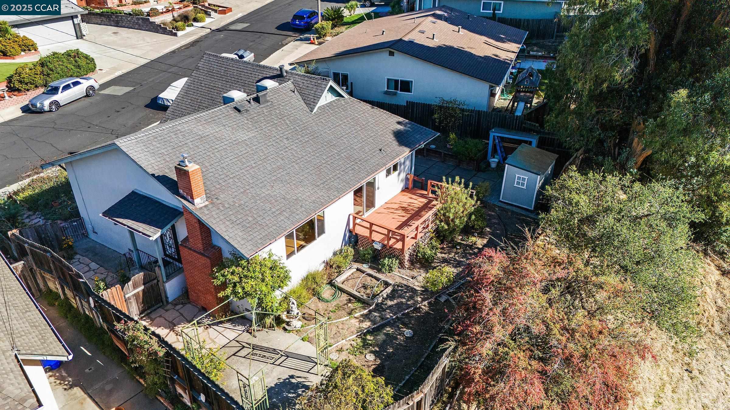 2543 Francis Dr