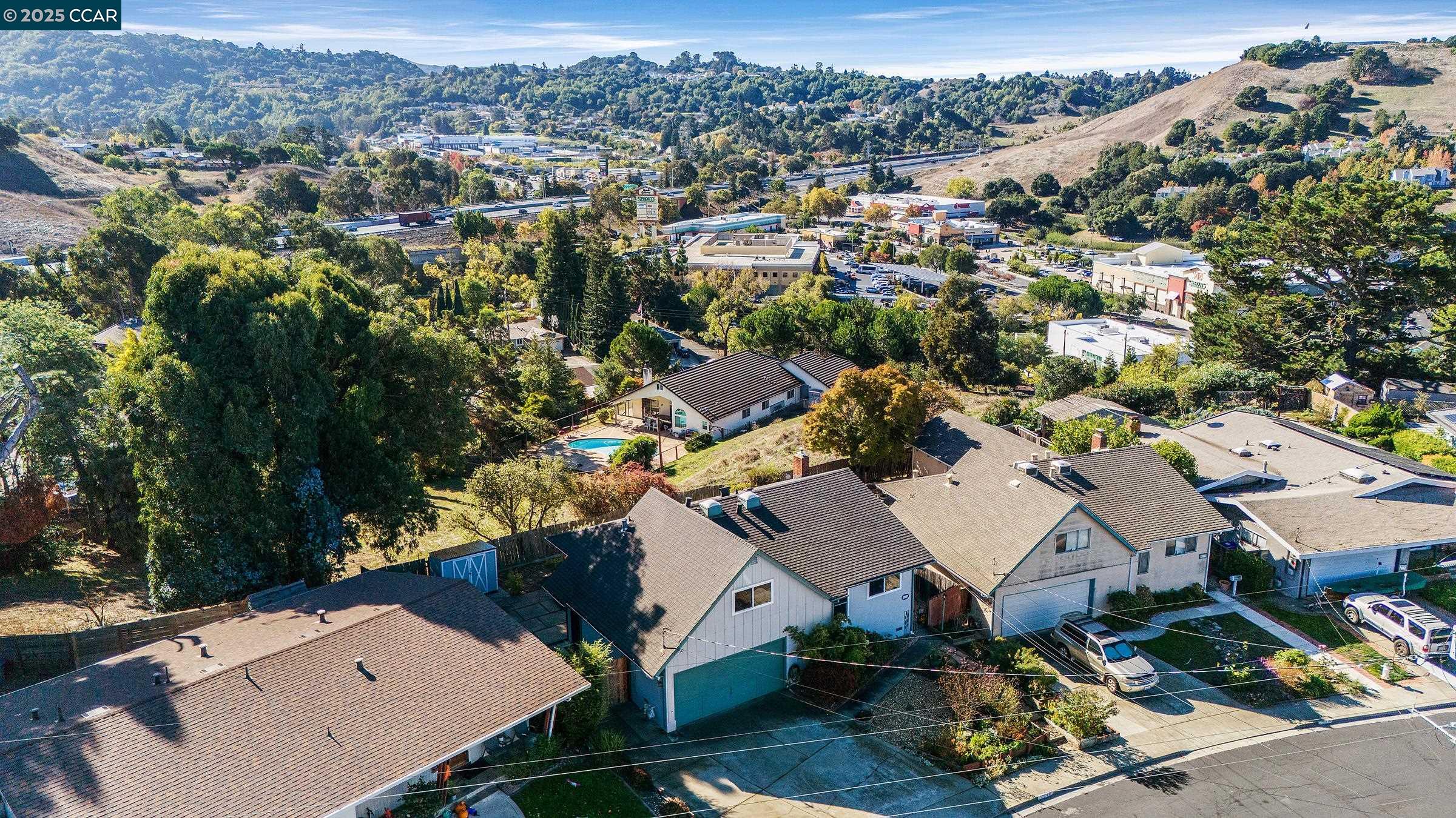 2543 Francis Dr