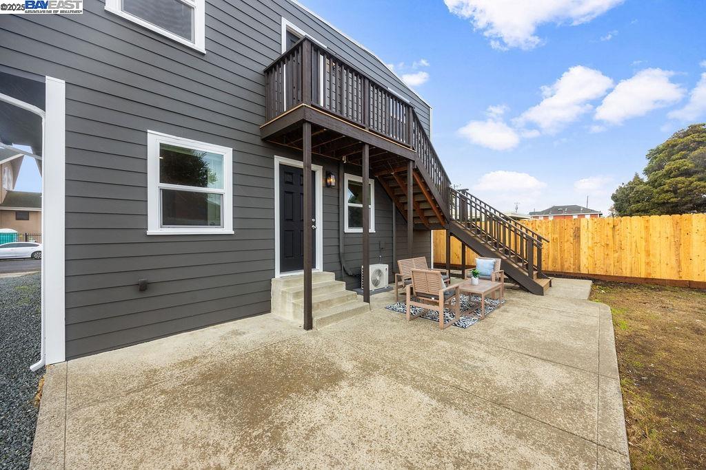1520 4 Unit: A&B