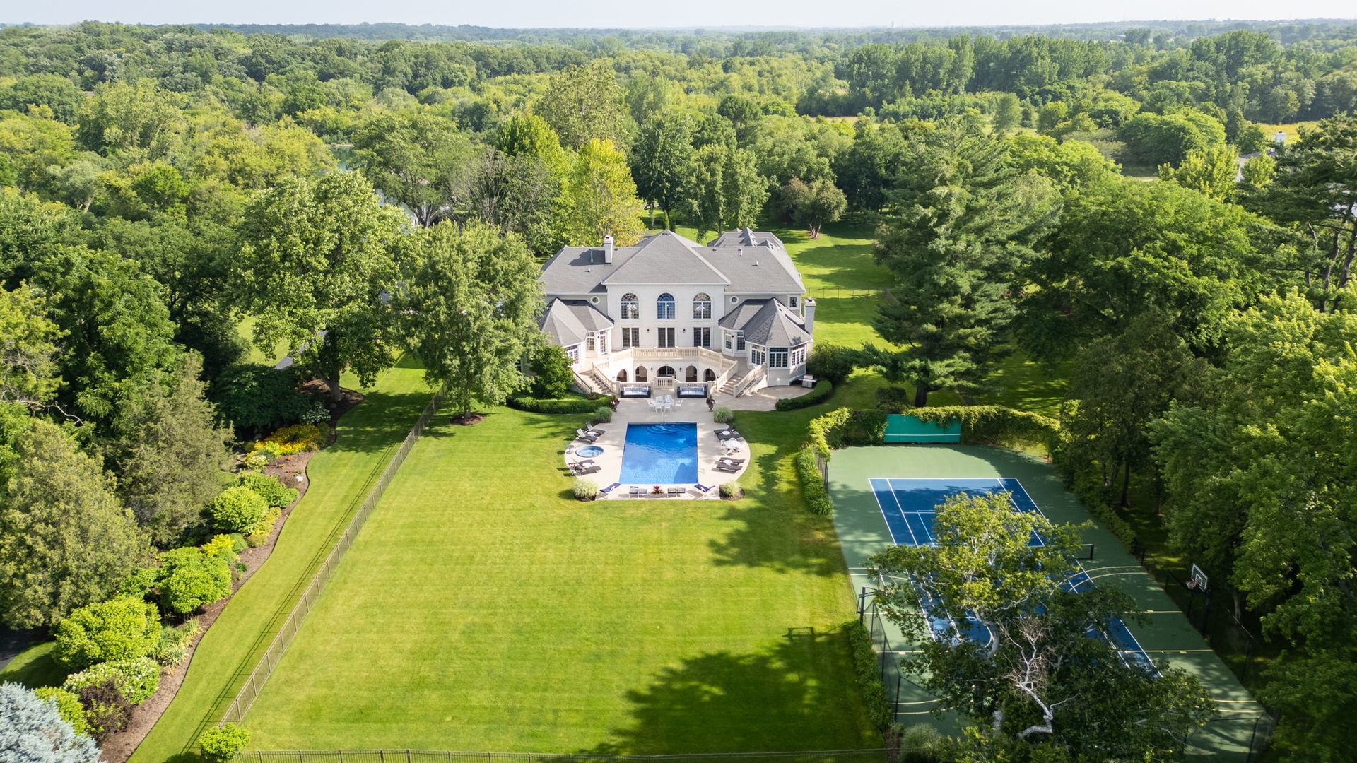 5N113 Burr Road