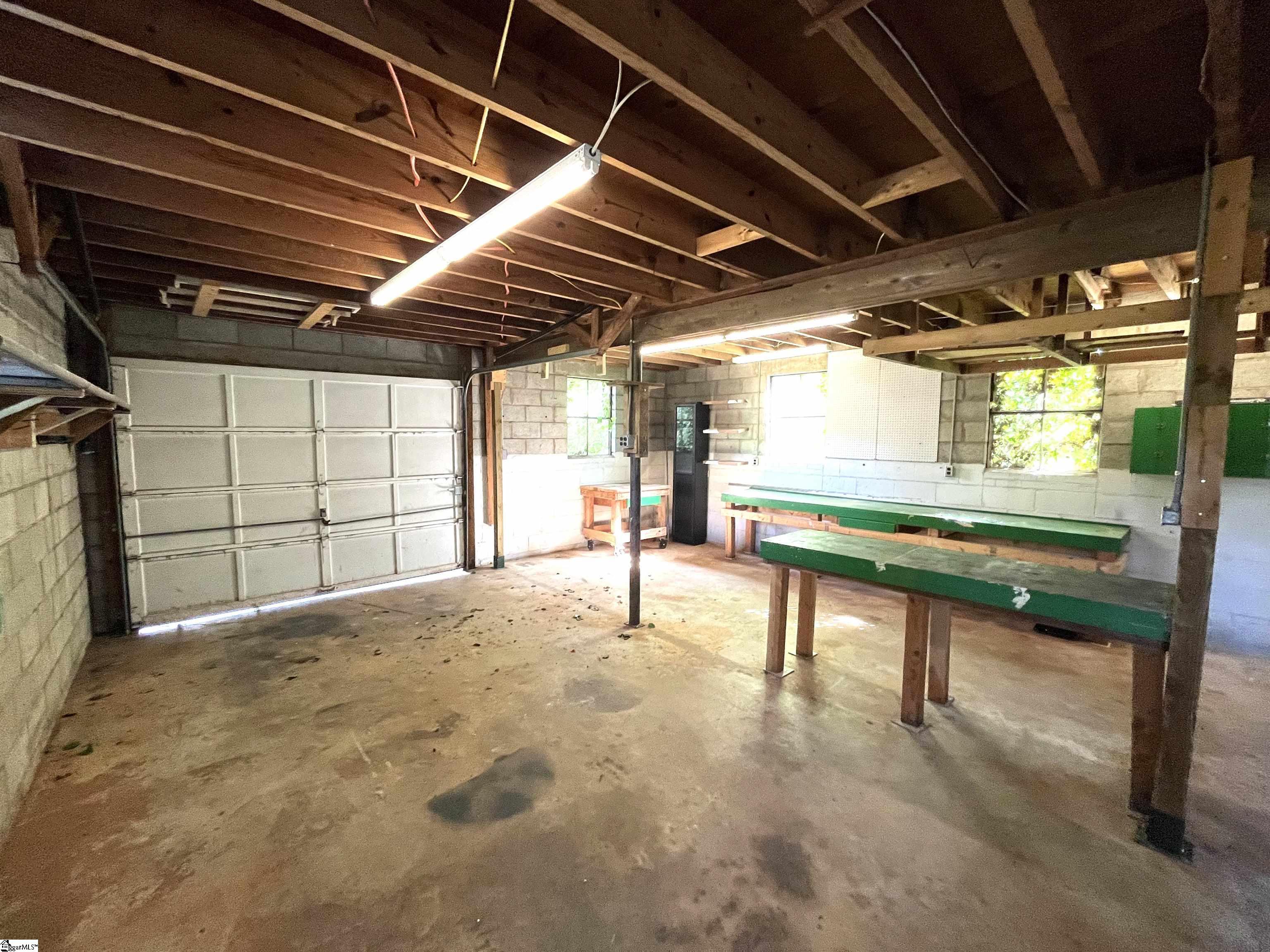 4006 Brushy Creek Road