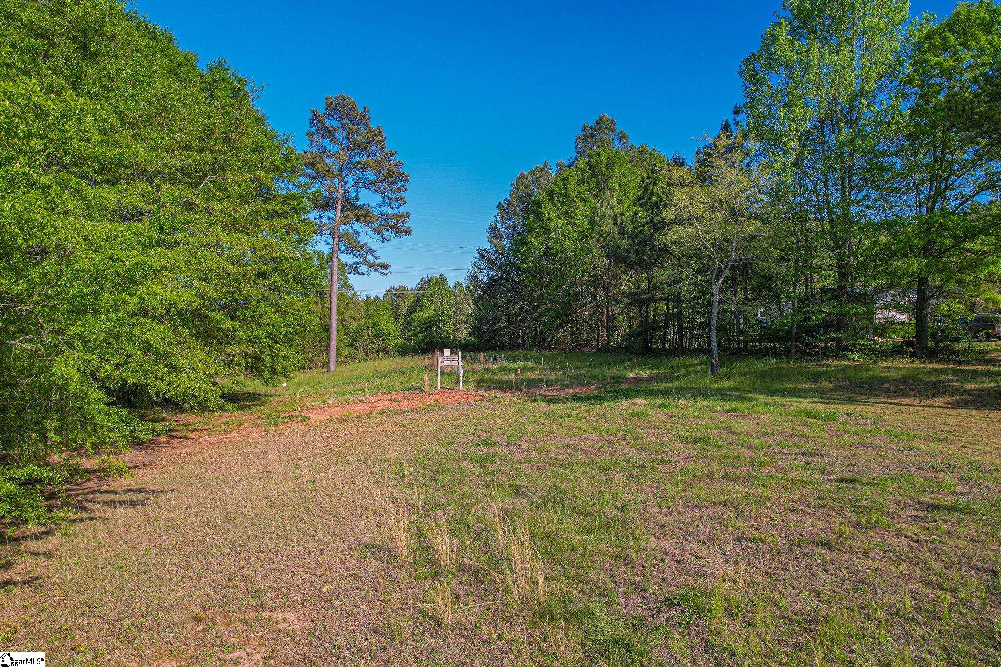 7464 Highway 357