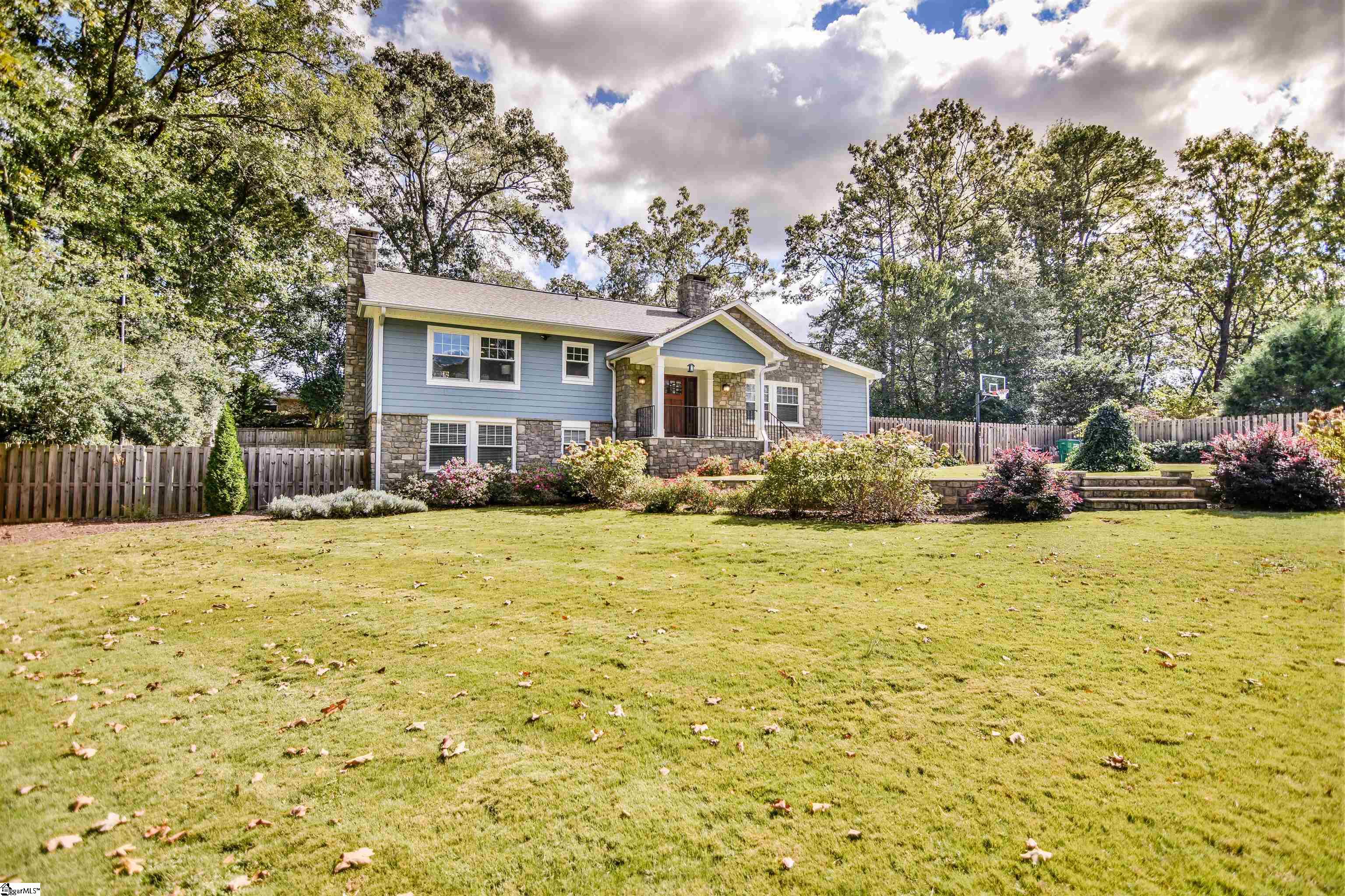 1169 Woodburn Road