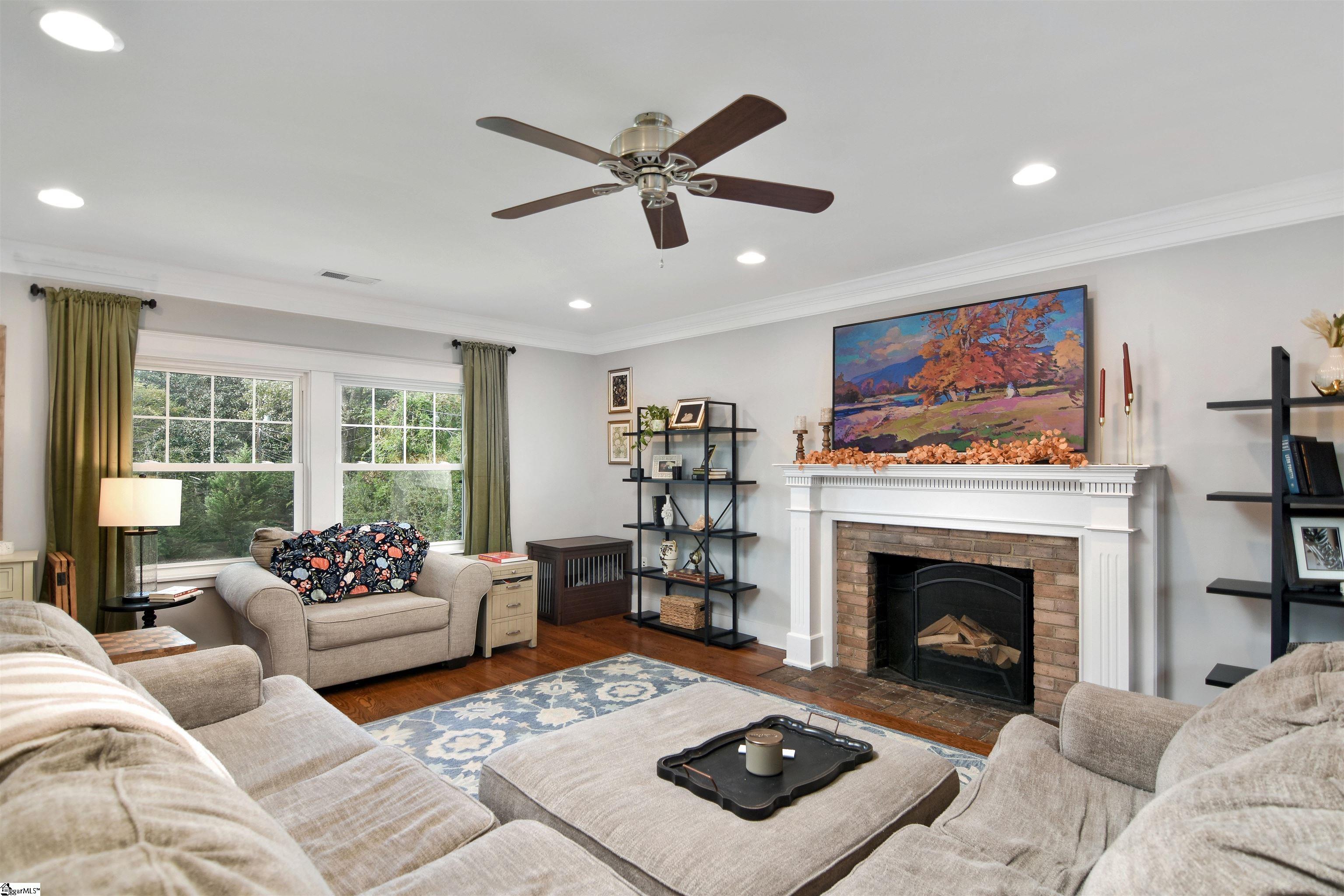 1169 Woodburn Road