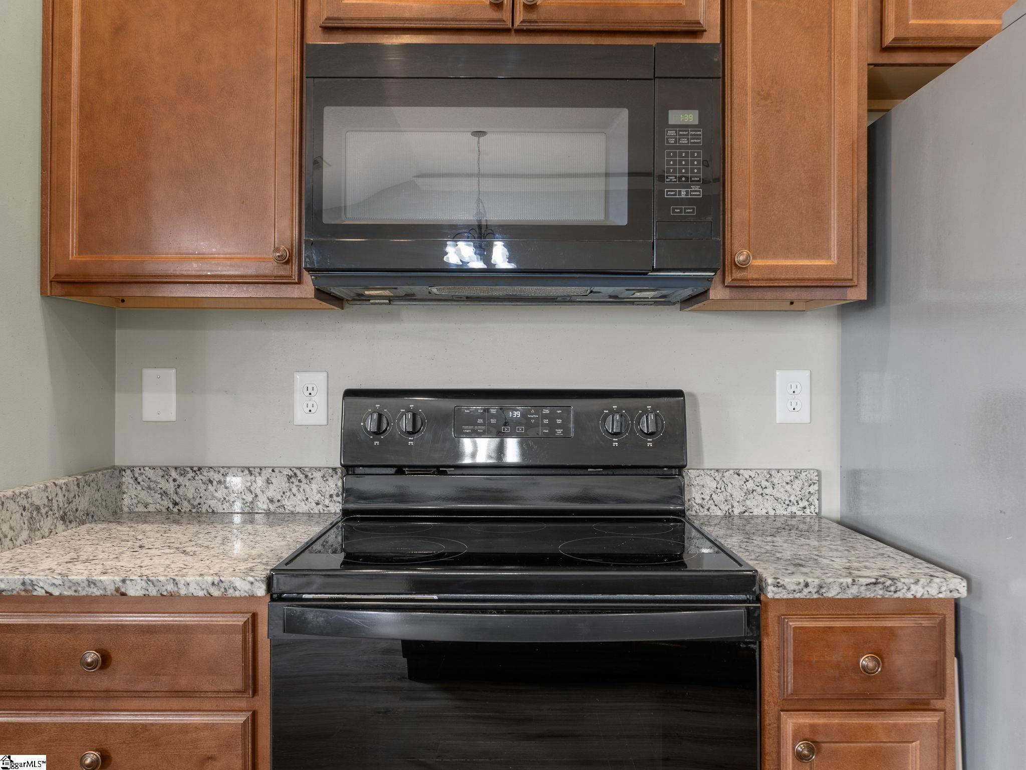 313 Highland Springs Loop